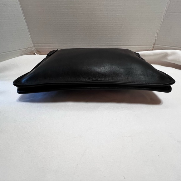 Coach Vintage 5949 File Clutch Bag- Made in New York City, USA - Black Leather - Picture 7 of 12